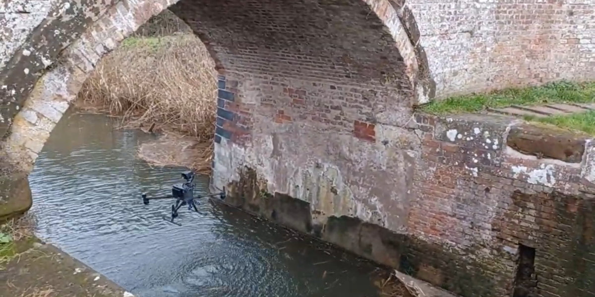 Grafschaft im Vereinigten Königreich mit 1.500 Brücken, die Drohnen testen, um Inspektionen zu modernisieren